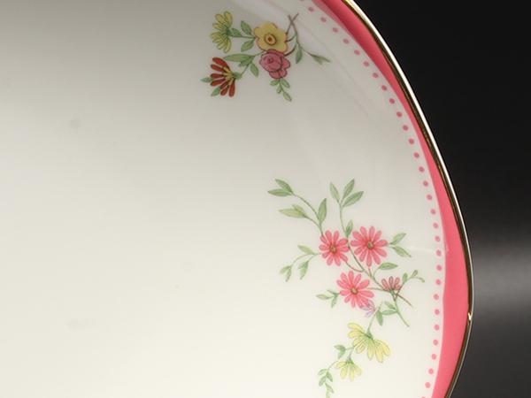 美品 WEDGWOOD オーバルディッシュ 皿 25cm フローレット ウエッジウッド