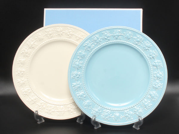 美品 WEDGWOOD プレート 大皿 2点セット 27cm フェスティビティ アイボリー ブルー ウエッジウッド