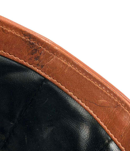 Salvatore Ferragamo ショルダーバッグ 斜め掛け どんぐり レディース サルヴァトーレフェラガモ