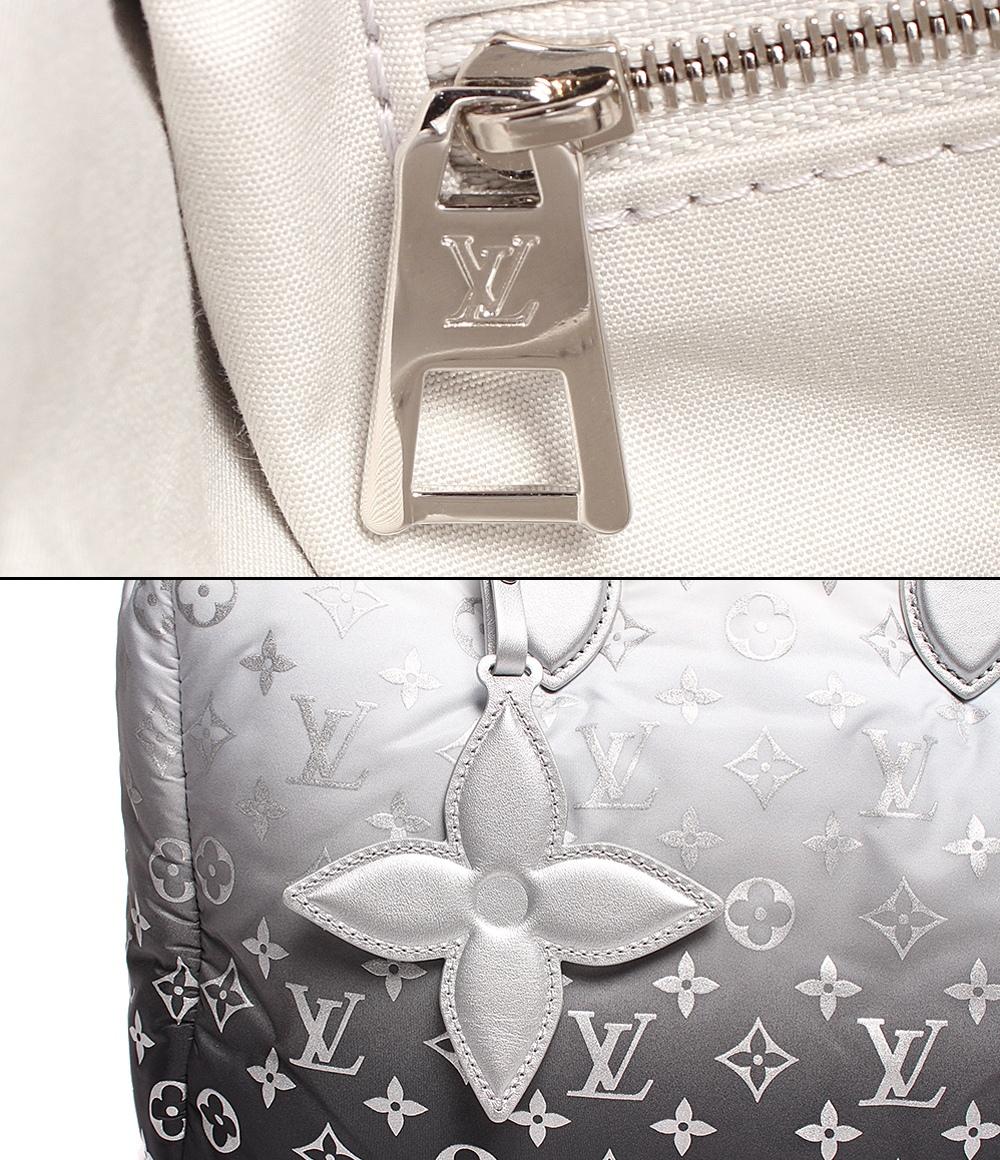 美品 ルイヴィトン トートバッグ オンザゴー MM モノグラム ナイロン グラデーション フロスト LV SKI LVスノー カプセルコレクション M11847