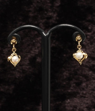 美品 ピアス K18 ベビーパール 3.1mm レディース