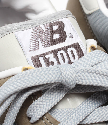 美品 NEW BALANCE ローカットスニーカー STEELBLUE M1300 JP2 メンズ SIZE 25.5 ニューバランス