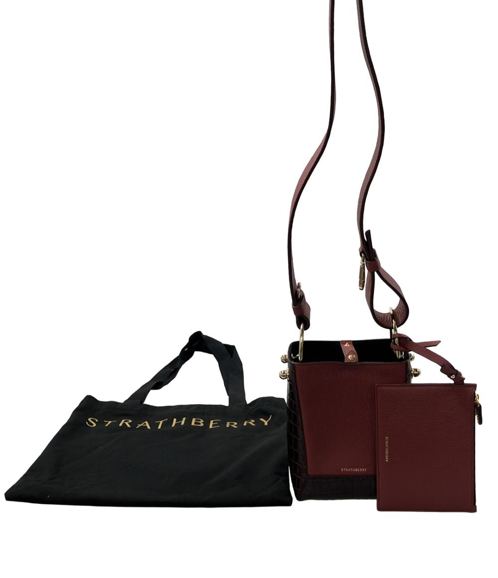 ストラスベリー ショルダーバッグ ストラスベリー - Box Crescent - レザーショルダーバッグ