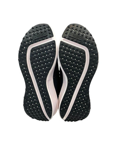 美品 NIKE ローカットスニーカー インタラクト FD2292-002 レディース SIZE 22.5 (S) ナイキ