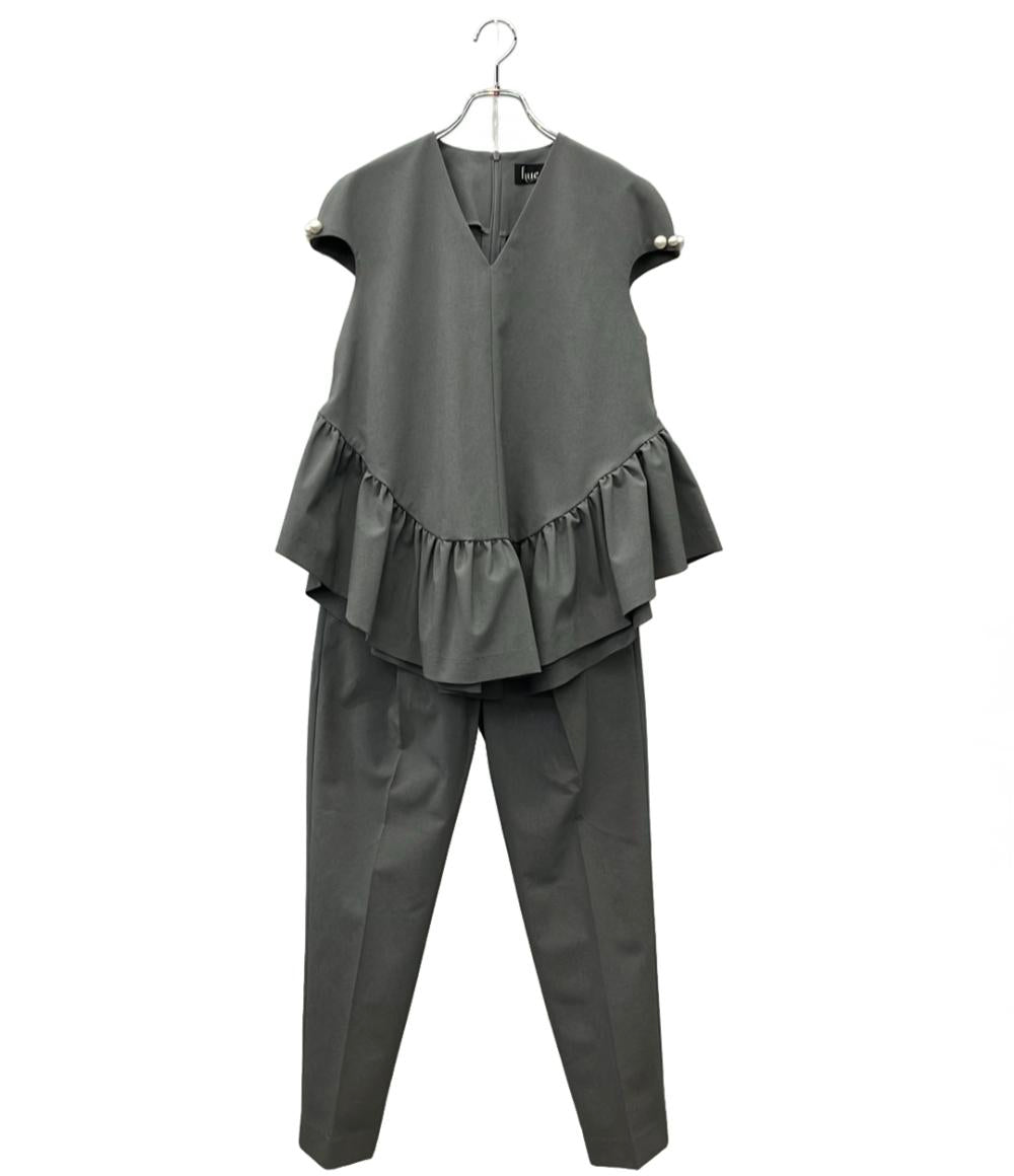 美品 hue DAY TO EVENING セットアップ パンツスーツ ペプラム パール タグ付き レディース SIZE S ヒュー デイ トゥ イブニング