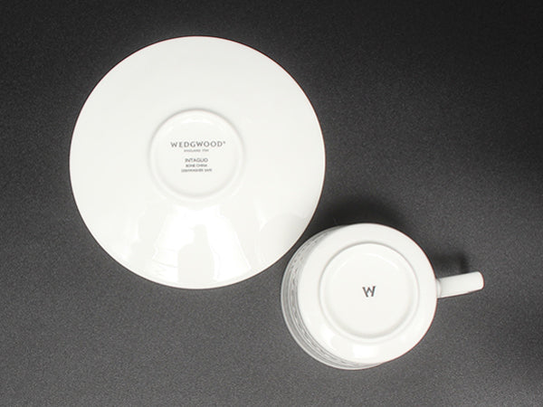 美品 WEDGWOOD デミタスカップ＆ソーサー インタグリオ ウエッジウッド
