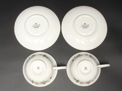 美品 WEDGWOOD カップ＆ソーサー 2客セット ペア ワイルドストロベリー ウェッジウッド