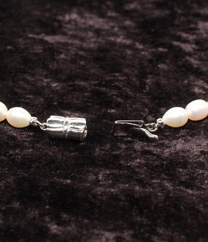 美品 ネックレス SV925 湖水パール6×8mm レディース