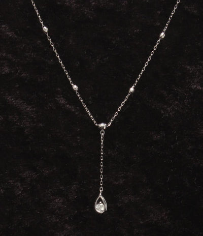 美品 ネックレス K18WG ダイヤ 0.07ct しずくモチーフ レディース
