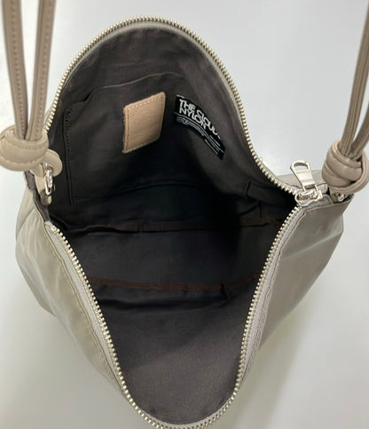 美品 russet ショルダーバッグ 2WAY 肩掛け 斜め掛け クラウズナイロン レディース ラシット