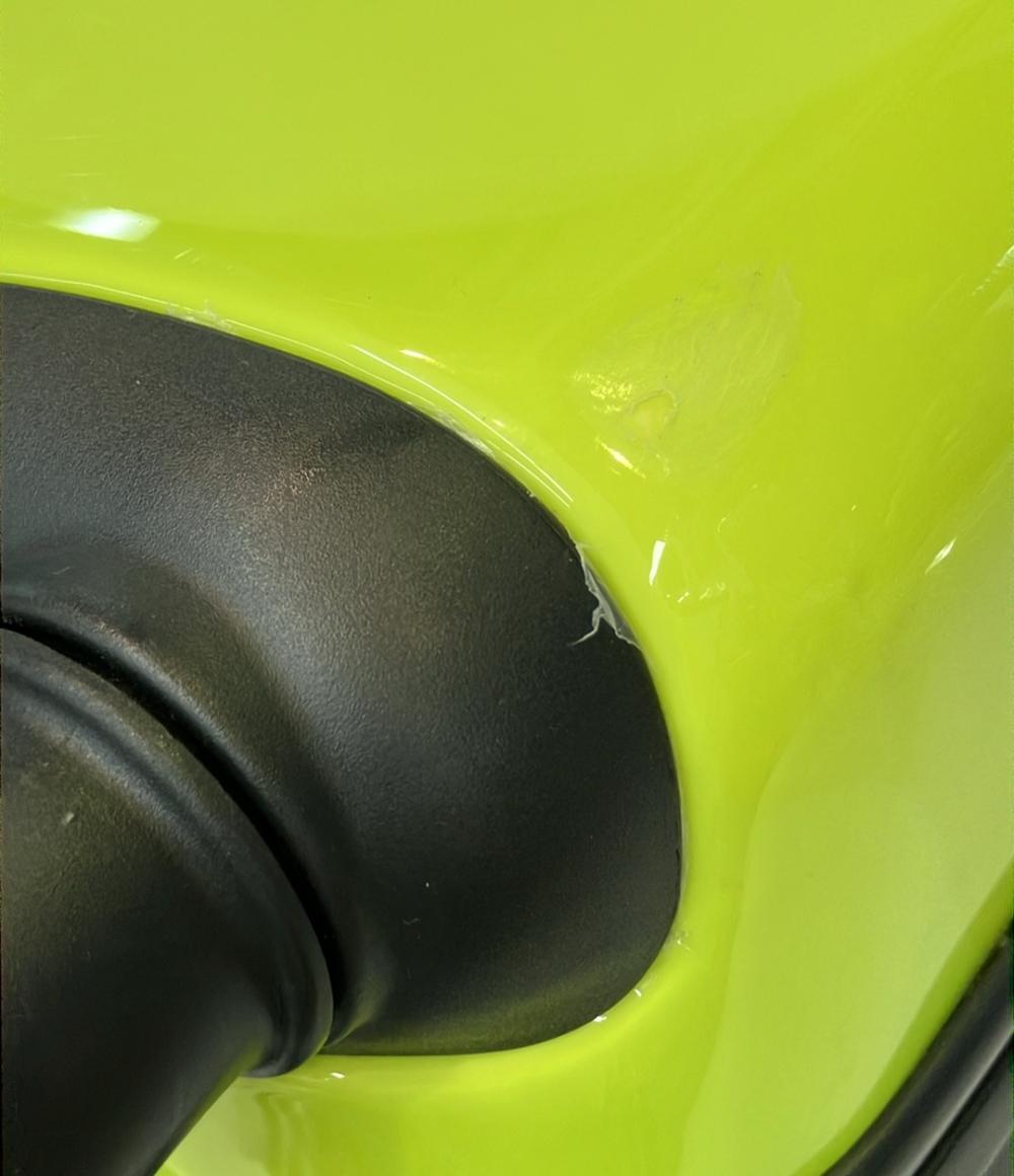 BANDAI スーツケース TIGER & BUNNY ライムグリーン ワイルドタイガー メンズ バンダイ