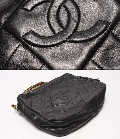 CHANEL チェーンショルダーバッグ ラムスキン ゴールド金具 1番台 マトラッセ レディース シャネル