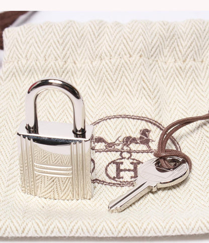 美品 HERMES ハンドバッグ Z刻印 シルバー金具 トリヨンクレマンス バイカラー ピコタンロックPM カザック レディース エルメス