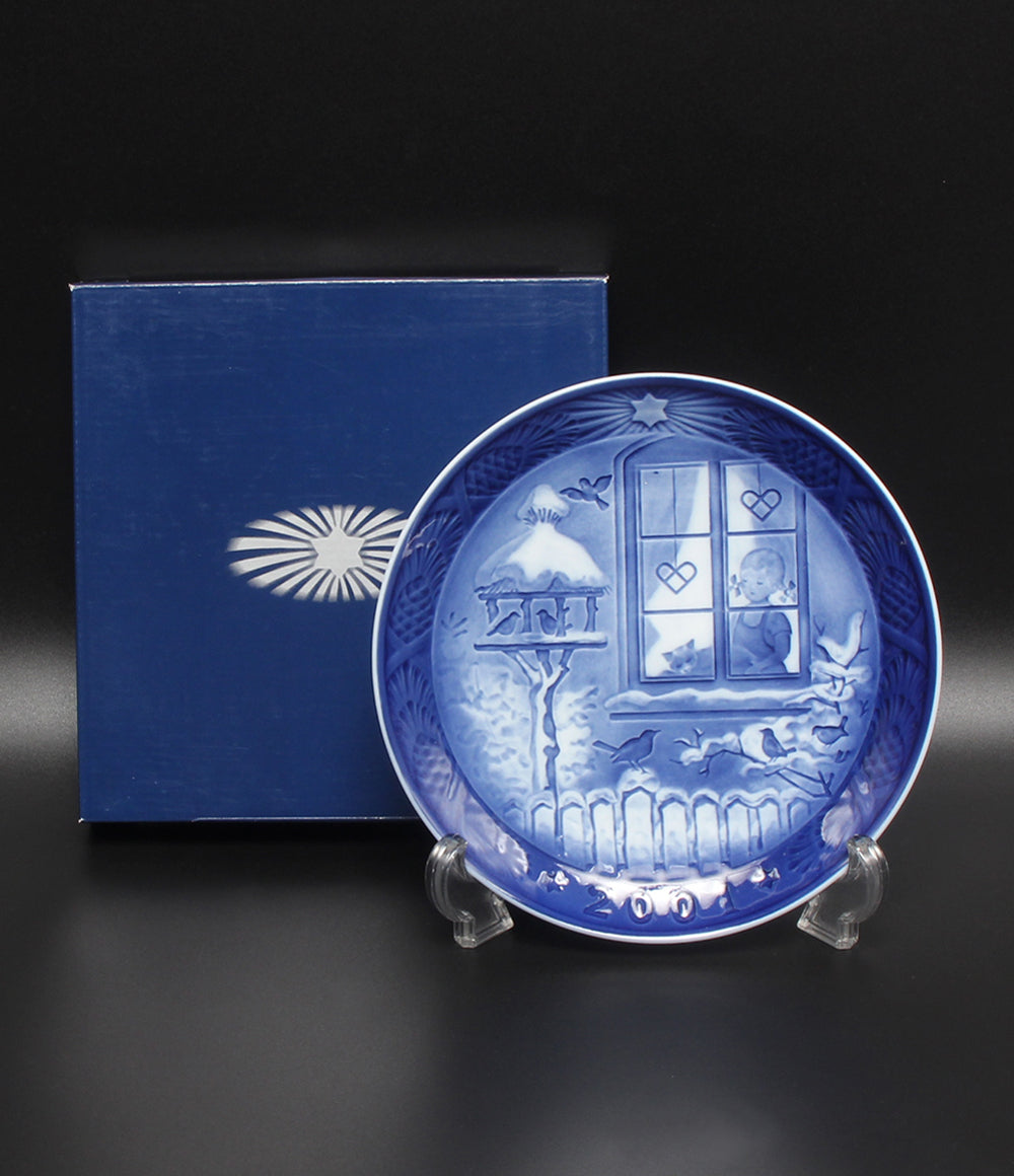美品 Royal Copenhagen イヤープレート 飾り皿 18cm 2001 ロイヤルコペンハーゲン