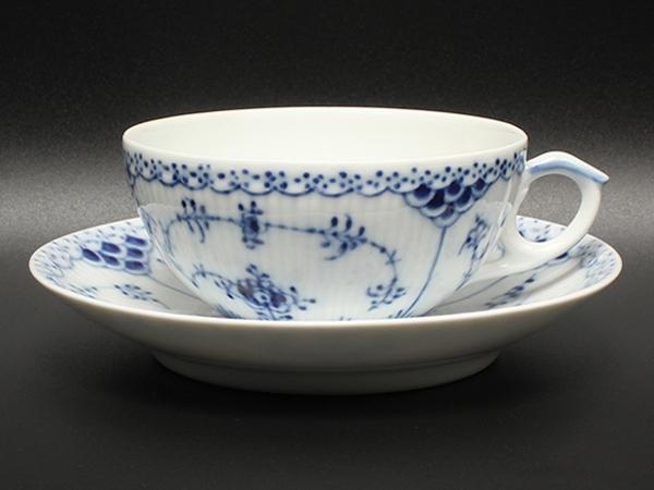 美品 Royal Copenhagen カップ＆ソーサー ブルーフルーテッド ハーフレース ロイヤルコペンハーゲン