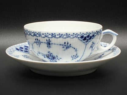 美品 Royal Copenhagen カップ＆ソーサー ブルーフルーテッド ハーフレース ロイヤルコペンハーゲン