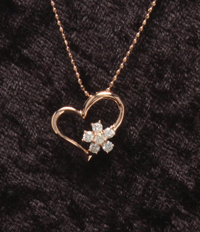 美品 ネックレス K14 ダイヤ 0.21ct ハートモチーフ レディース