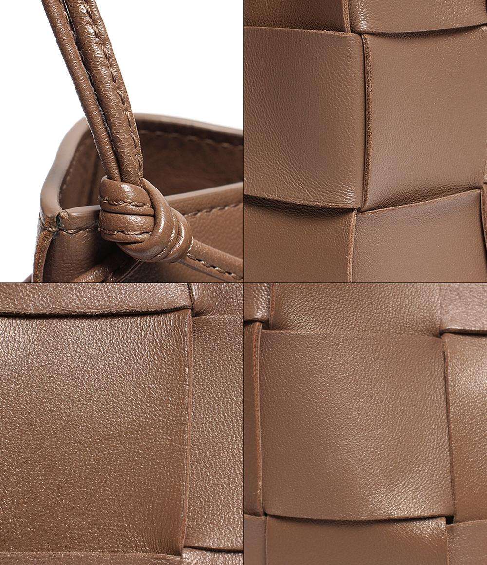 ボッテガベネタ レザー ショルダーバッグ クロスボディ スモール