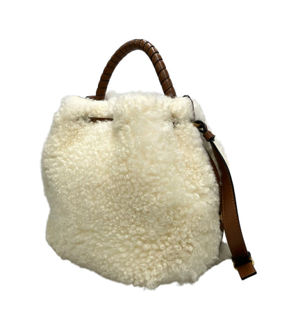 Chloe ショルダーバッグ 斜め掛け Marcie Bucket Bag Tan レディース クロエ
