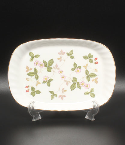 美品 WEDGWOOD スパイラルトレイ スクエア 皿 21cm ワイルドストロベリー ウエッジウッド