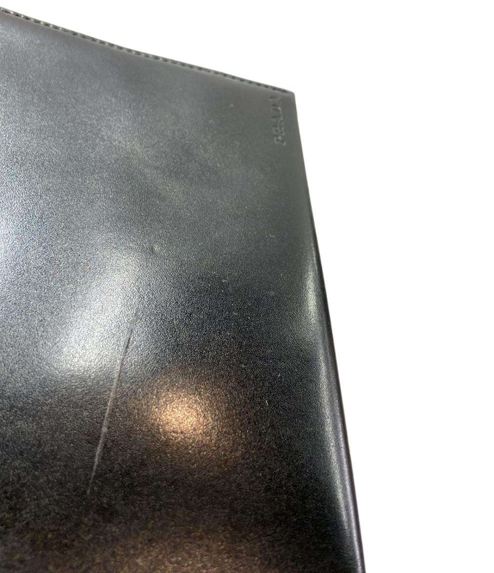 PRADA 三つ折りマルチ財布 パテントレザーパスポートケース ユニセックス プラダ