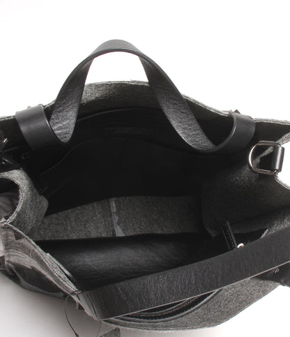 美品 VALENTINO 2WAY トートバッグ ショルダーバッグ 斜め掛け スタッズ カモフラ柄 迷彩柄 メンズ ヴァレンティノ