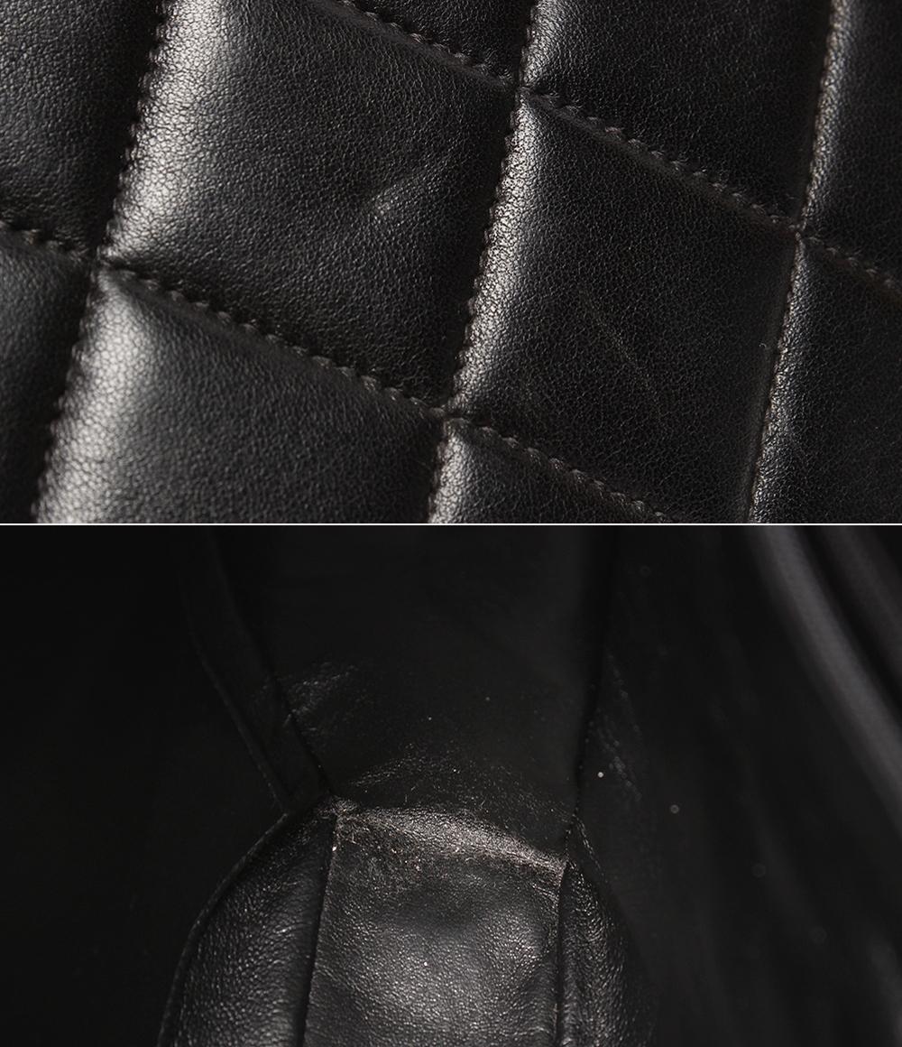 CHANEL チェーントートバッグ ショルダーバッグ 肩掛け ゴールド金具 マトラッセ レディース シャネル