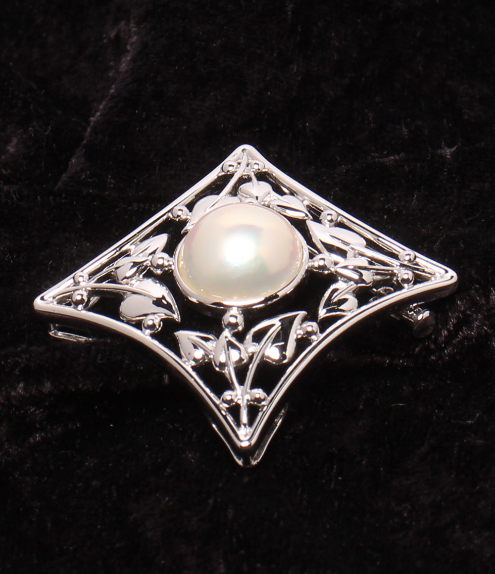 美品 TASAKI ブローチ SV マベパール13mm レディース タサキ