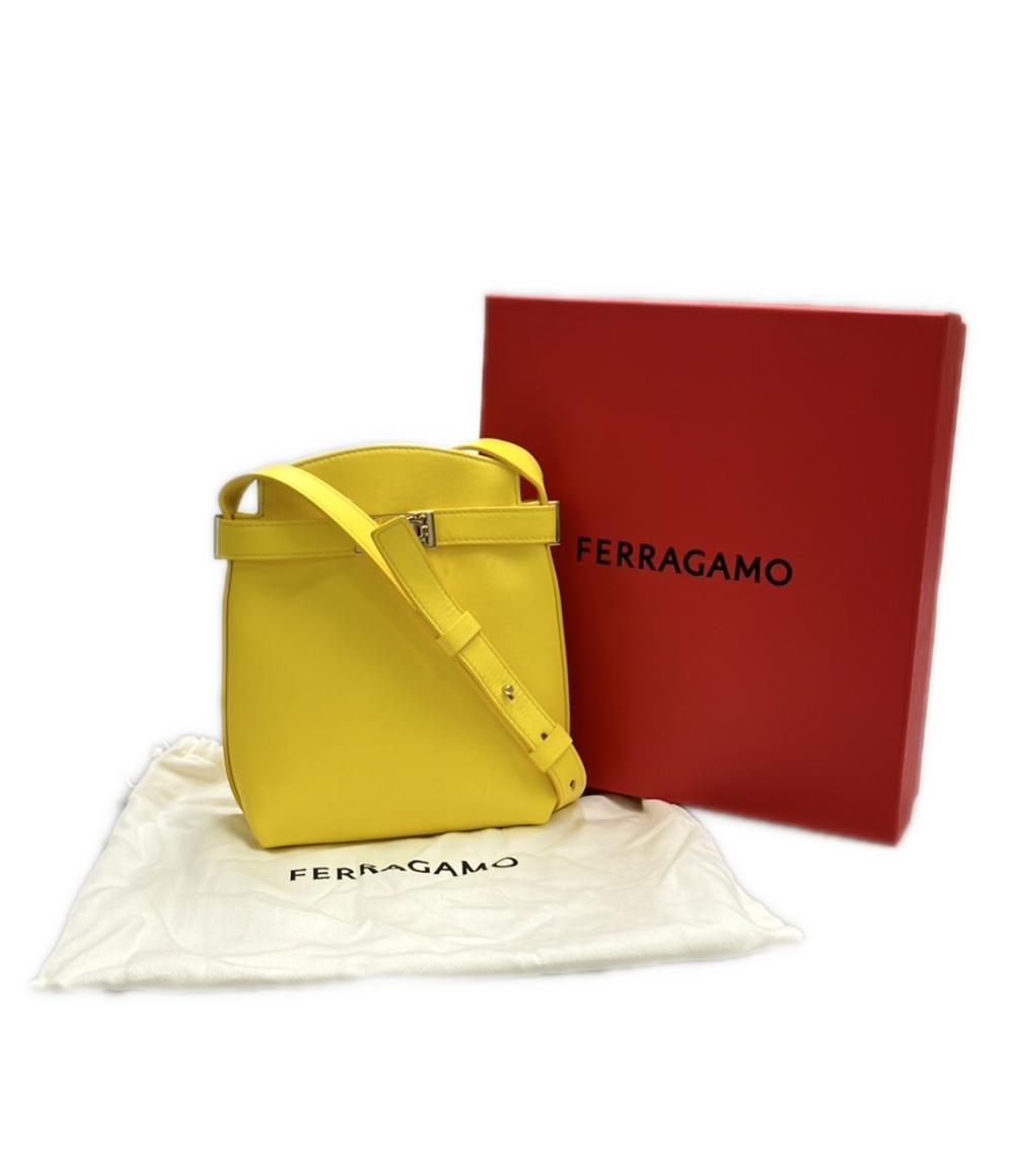 サルヴァトーレフェラガモ ショルダーバッグ 斜め掛け ガンチーニ GG-220650 レディース Salvatore Ferragamo Salvatore Ferragamo ショルダーバッグ 斜め掛け ガンチーニ GG-220650
