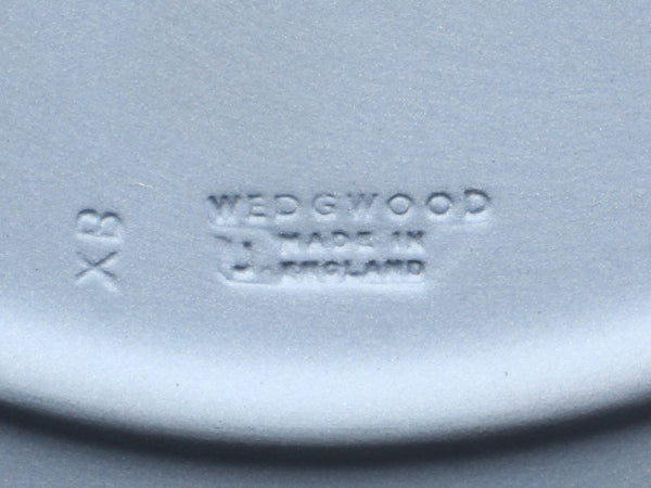 WEDGWOOD イヤープレート 飾り皿 18cm 2001 ウエッジウッド