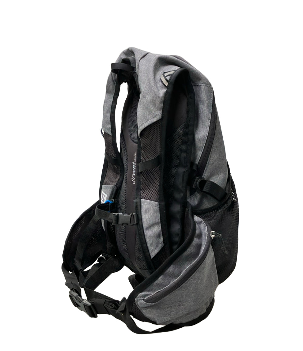 美品 Salomon リュック TRAIL 20 ユニセックス サロモン