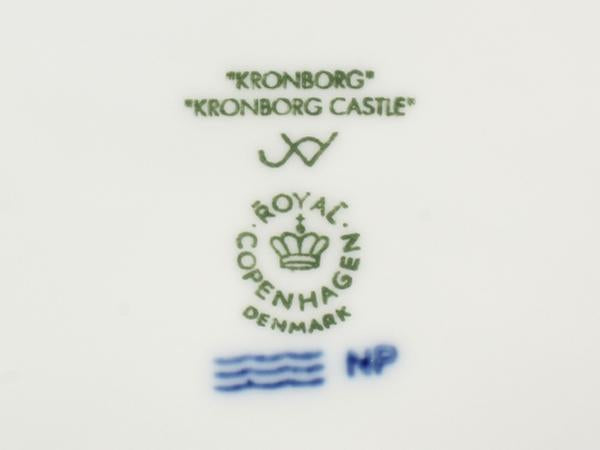 美品 Royal Copenhagen イヤープレート 飾り皿 18cm 2006 ロイヤルコペンハーゲン