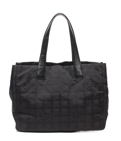 CHANEL トートバッグ ゴールド金具 ニュートラベルライン MM レディース シャネル