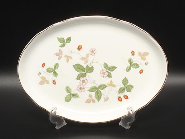 美品 WEDGWOOD オーバルトレイ 皿 24cm ワイルドストロベリー ウエッジウッド