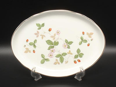 美品 WEDGWOOD オーバルトレイ 皿 24cm ワイルドストロベリー ウエッジウッド