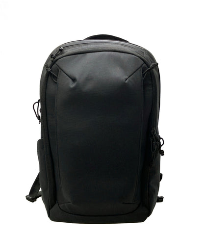 美品 ELECOM リュック 21L メンズ エレコム