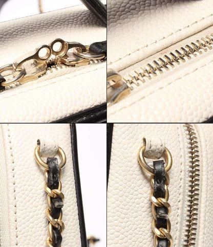 CHANEL チェーンショルダーバッグ バニティバッグ  斜め掛け ゴールド金具 キャビアスキン マトラッセ ココマーク CCフィリグリー A93342 レディース