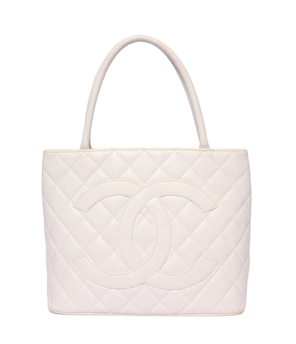 CHANEL トートバッグ ショルダーバッグ 肩掛け シルバー金具 5番台 マトラッセ レディース シャネル