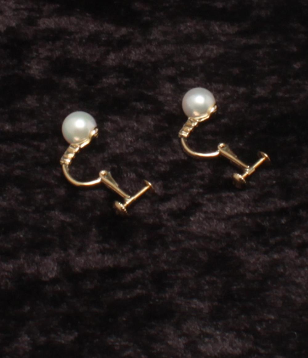 美品 イヤリング K18 パール 7.3mm ダイヤ 0.042ct レディース