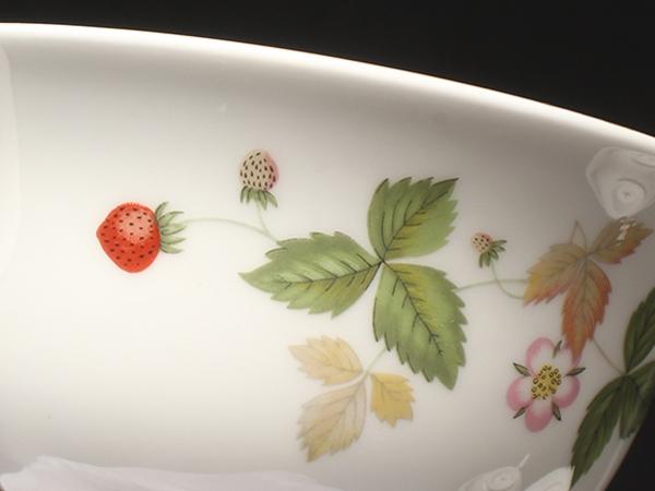 美品 WEDGWOOD カップ＆ソーサー 2客セット ペア ワイルドストロベリー