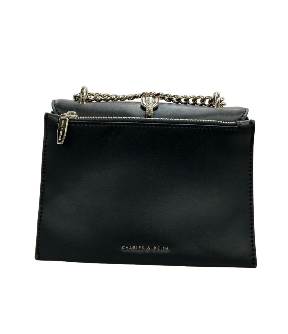 CHARLES&KEITH ショルダーバッグ クロスボディ 斜め掛け メタリックアクセント ターンロック レディース チャールズ＆キース