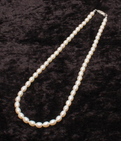 美品 ネックレス 湖水パール 3x2mm レディース