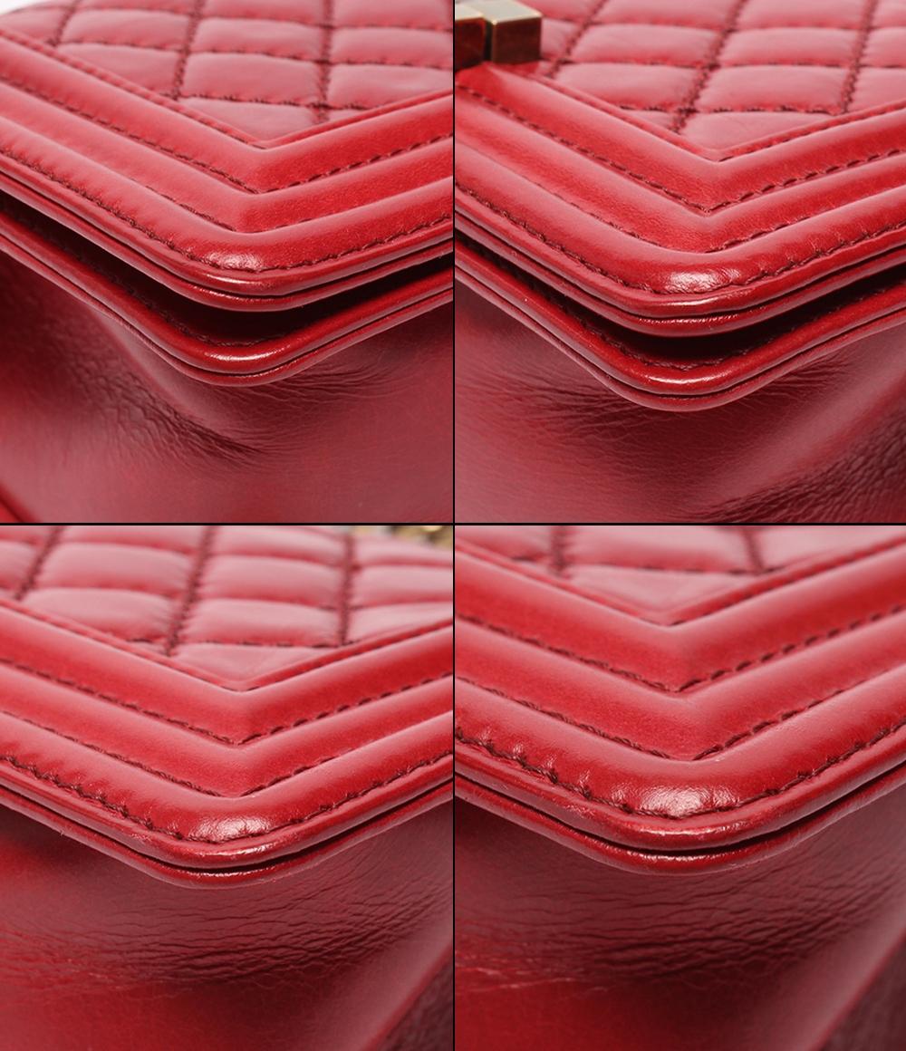 CHANEL チェーンショルダーバッグ ゴールド金具 マトラッセ レディース