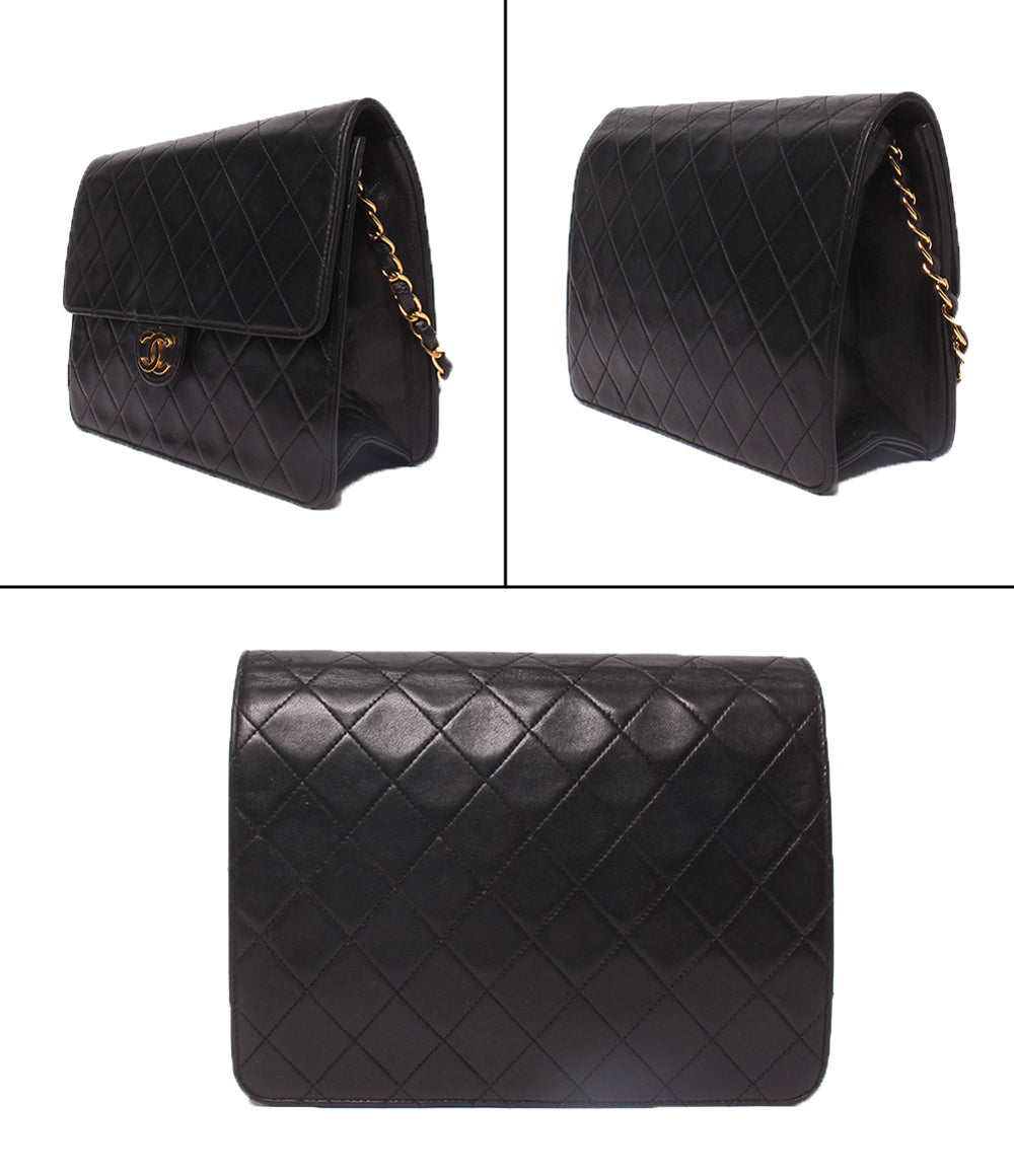 CHANEL チェーンショルダーバッグ プッシュロック ラムスキン ゴールド金具 肩掛け マトラッセ レディース シャネル