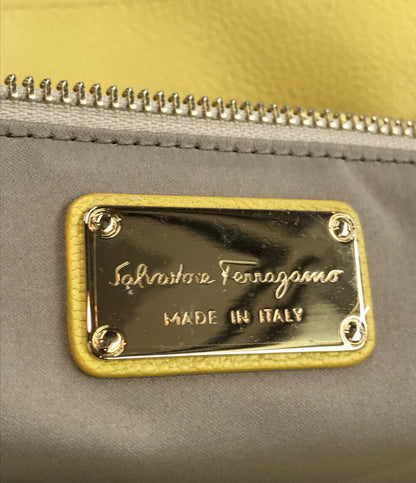 サルバトーレフェラガモ  2way トートバッグ ショルダーバッグ 斜め掛け  ガンチーニ    レディース   Salvatore Ferragamo