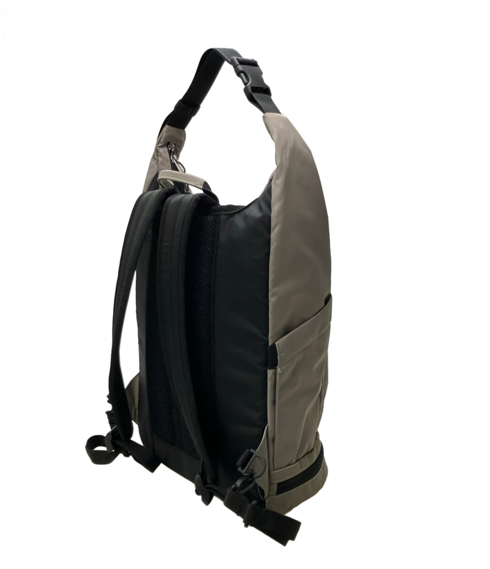 美品 Columbia ハンドバッグ ショルダーバッグ リュック 3WAY 斜め掛け 20L ユニセックス コロンビア