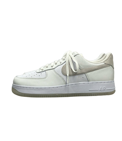 美品 NIKE ローカットスニーカー エア フォース 1 07 LV8 FN5832-100 メンズ SIZE 29.5 ナイキ