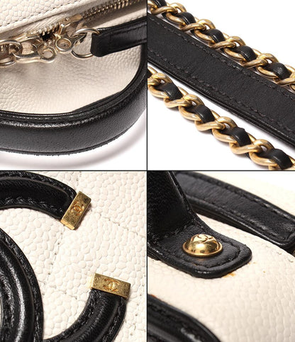 CHANEL チェーンショルダーバッグ バニティバッグ  斜め掛け ゴールド金具 キャビアスキン マトラッセ ココマーク CCフィリグリー A93342 レディース