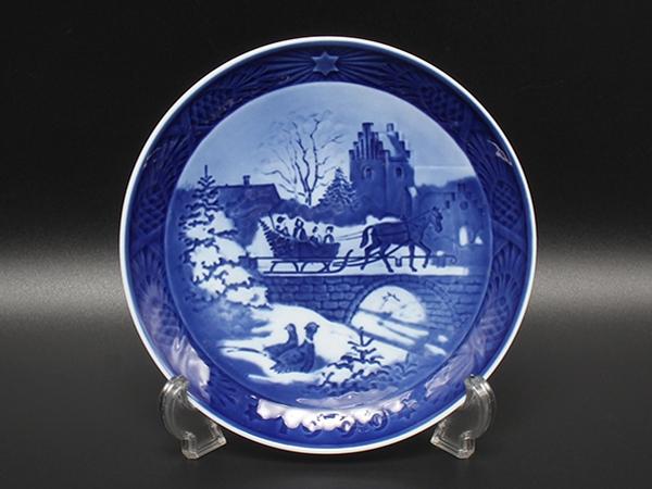 美品 ロイヤルコペンハーゲン イヤープレート 飾り皿 18cm 1996 Royal
