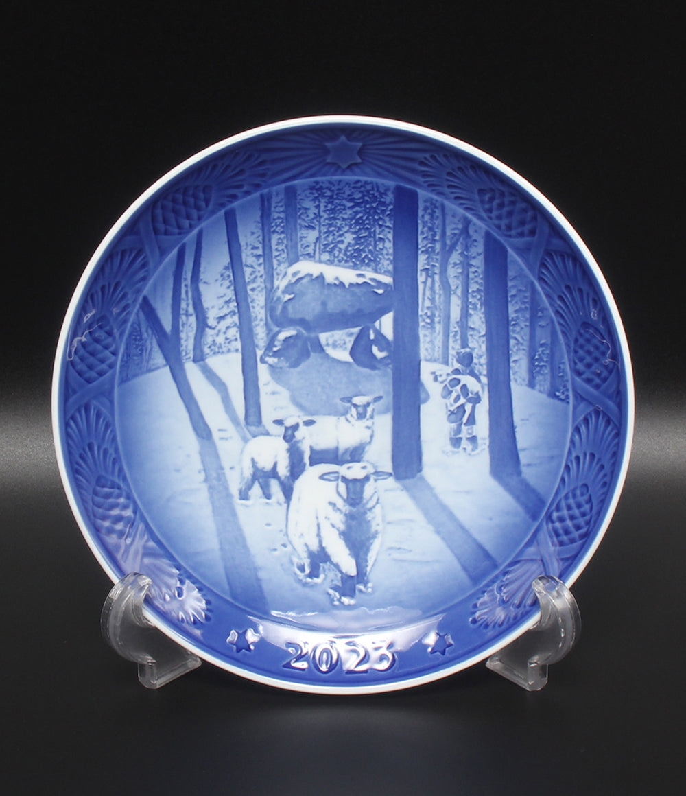 美品 Royal Copenhagen イヤープレート 飾り皿 18cm 2023 ロイヤルコペンハーゲン